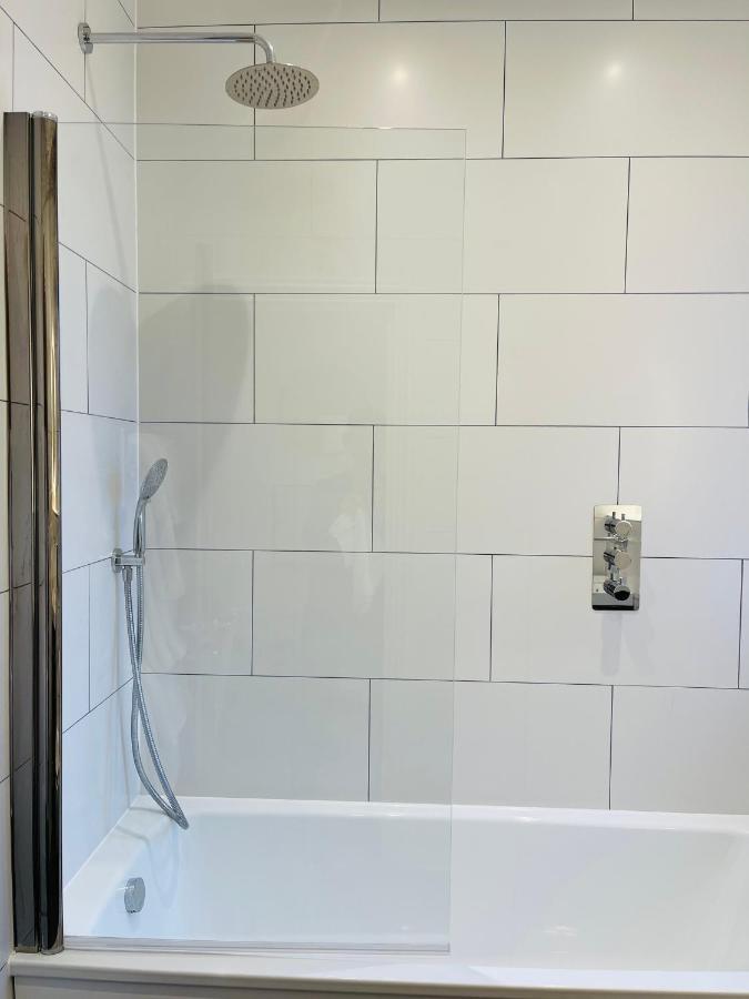 Glenlyn Apartments Барнет Екстериор снимка