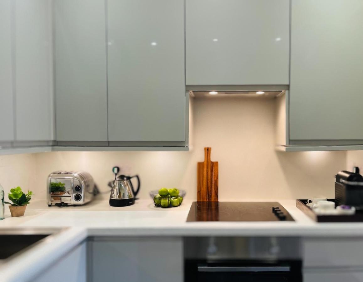 Glenlyn Apartments Барнет Екстериор снимка