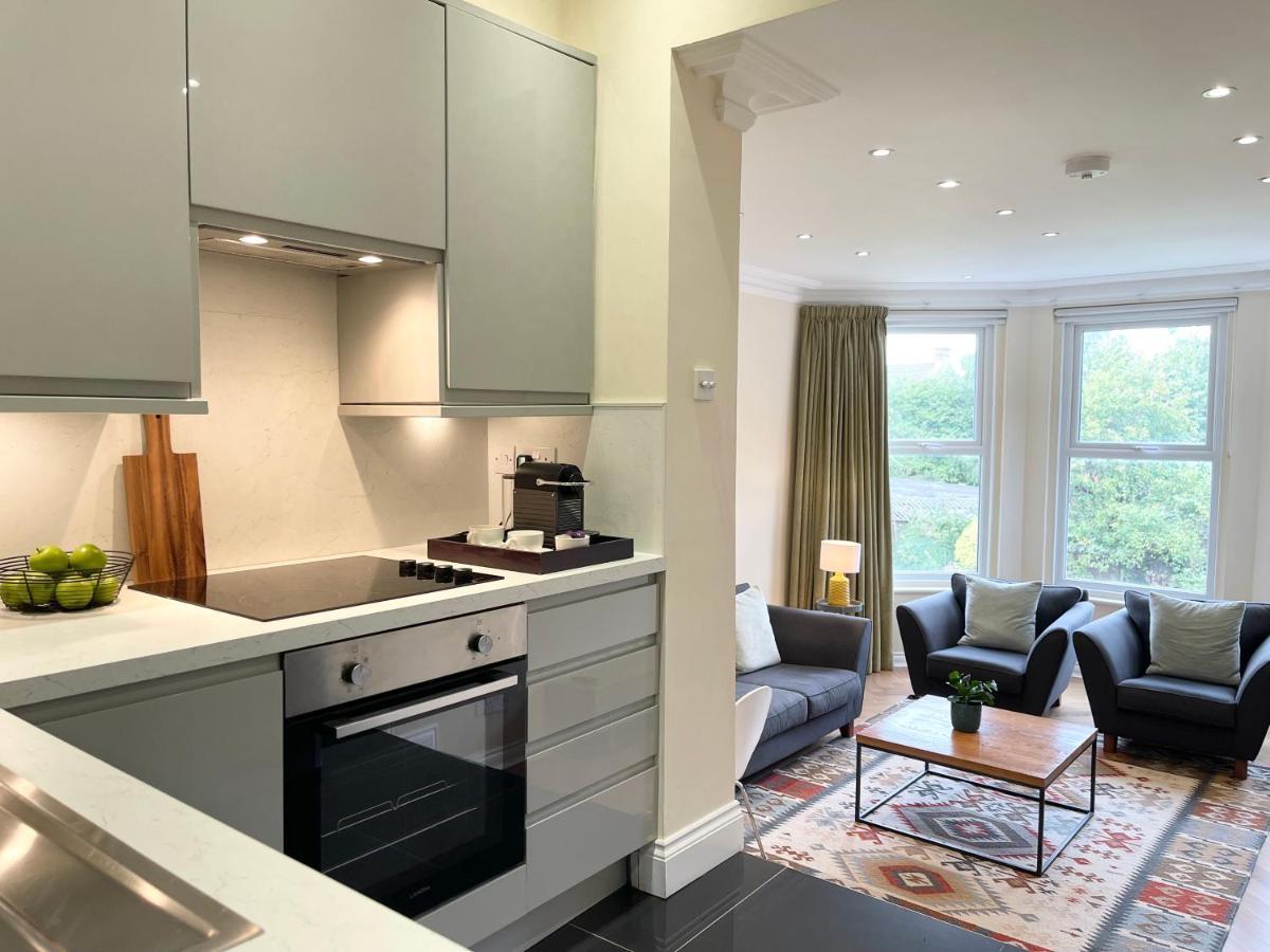 Glenlyn Apartments Барнет Екстериор снимка
