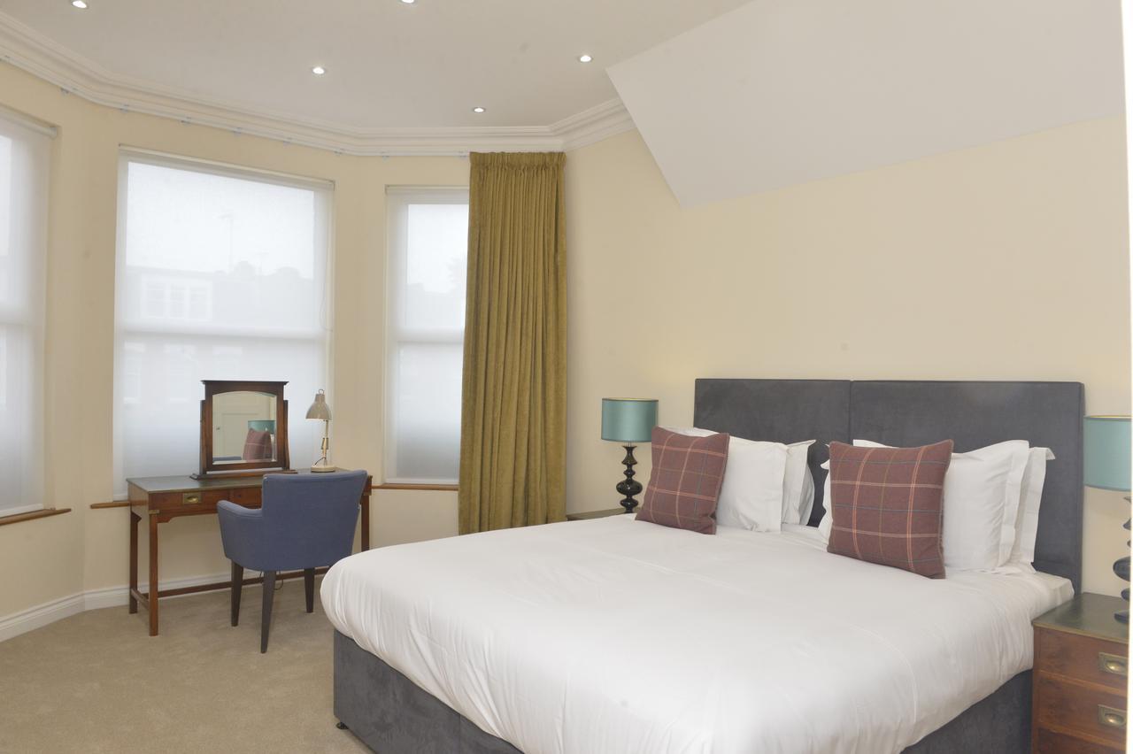 Glenlyn Apartments Барнет Екстериор снимка