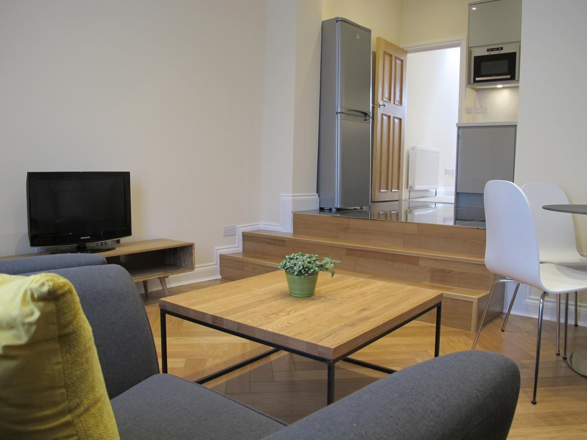 Glenlyn Apartments Барнет Екстериор снимка